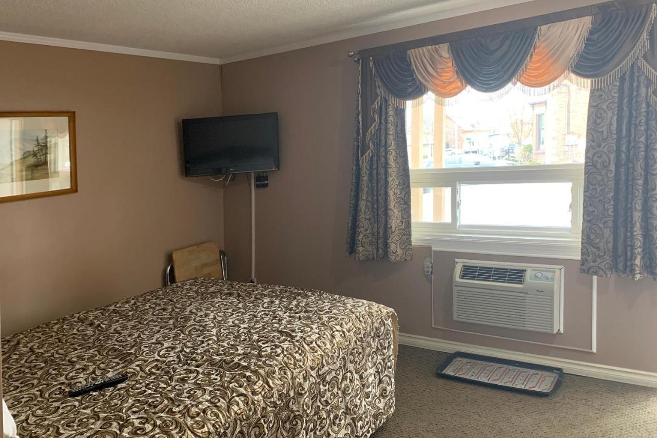 Lucien Motel ウィットビー エクステリア 写真