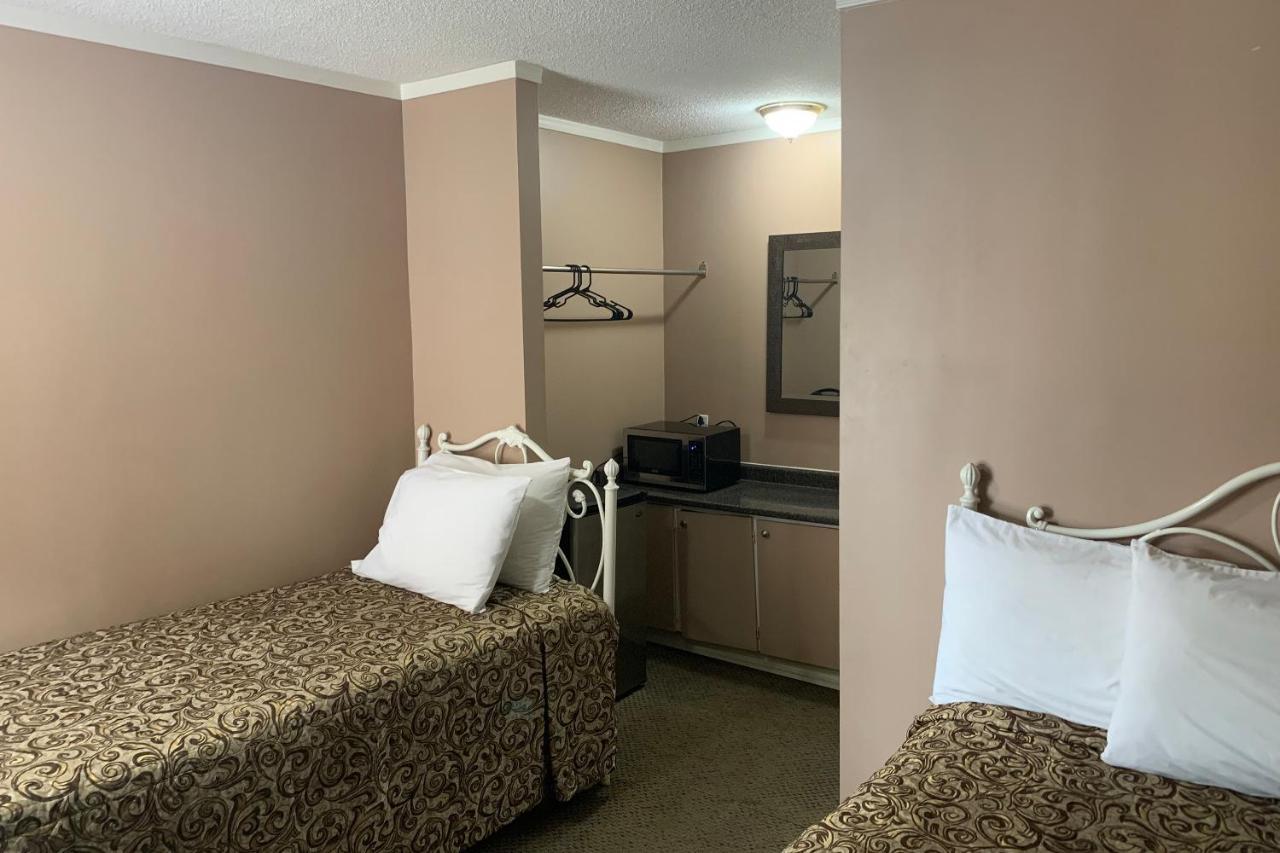 Lucien Motel ウィットビー エクステリア 写真